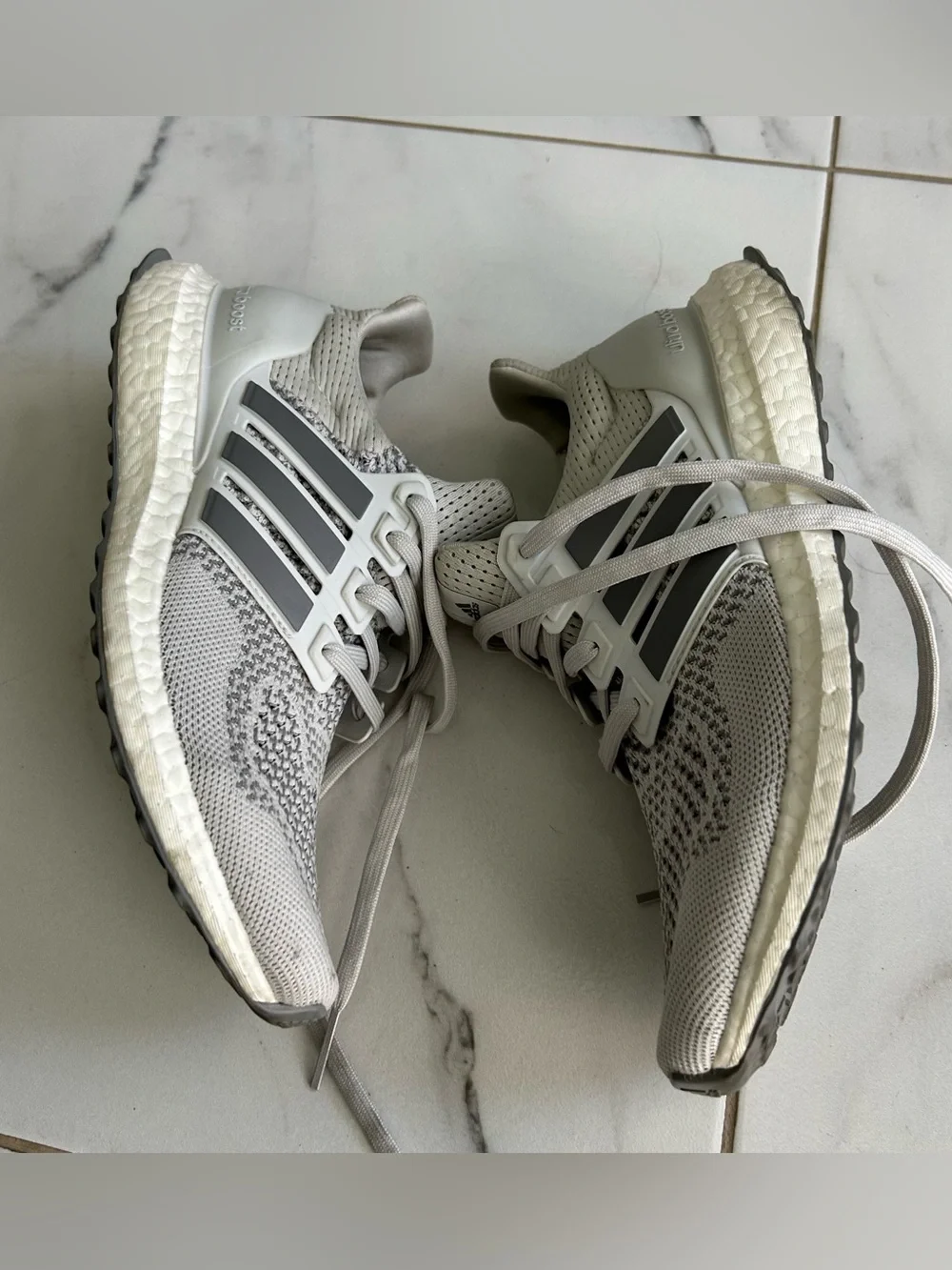 Women’s adidas ultra boost white silver shoes W8